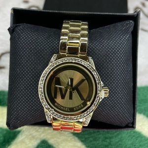 MK Watch